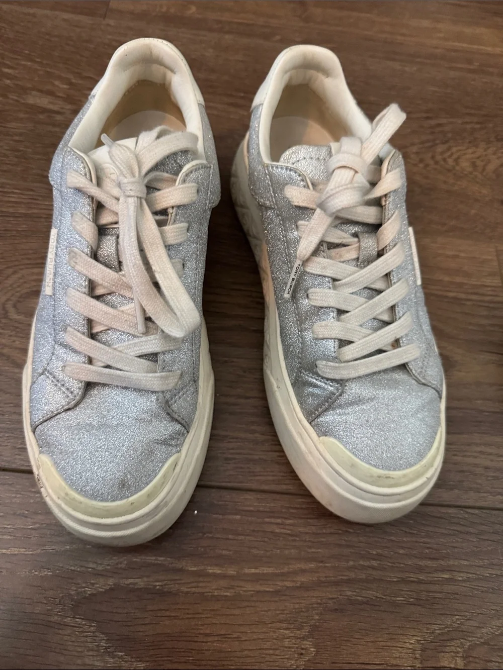 Tory Burch Silver Glitter Low-Top Sneakers with Cream Laces